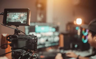 Казахстан: Вырезка откровенных сцен из фильмов — новая инициатива в культуре