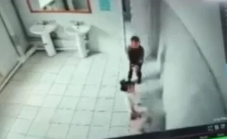 Инцидент в казахстанской школе-интернате: аким Карашукеев называет произошедшее 'игрой'