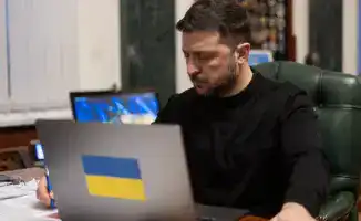 Президент Украины Владимир Зеленский сделал заявление перед саммитом европейских лидеров в Брюсселе, выразив надежду, что решения, принятые на этом саммите, смогут убедить Россию отказаться от продолжения агрессии.