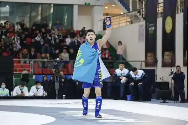 Казахстанский военнослужащий стал чемпионом Азии по ММА (3)