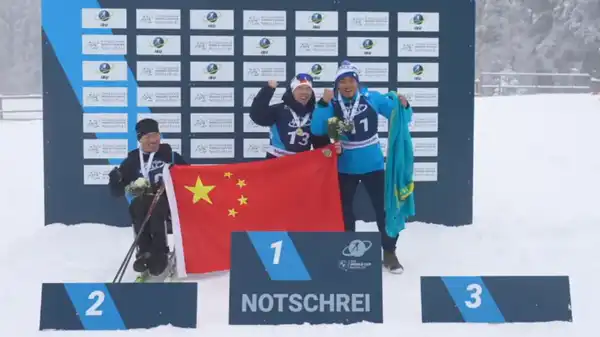 Ербол Хамитов завоевал бронзовую медаль этапа Кубка мира по пара биатлону (8)