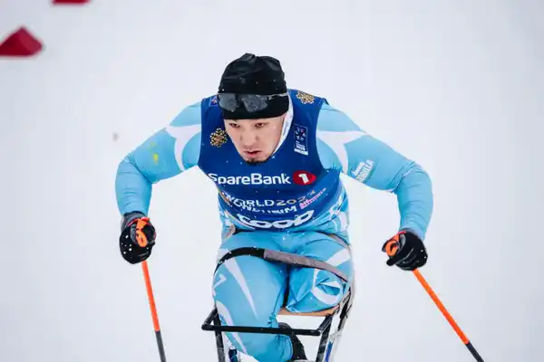 Ербол Хамитов завоевал бронзовую медаль этапа Кубка мира по пара биатлону (4)