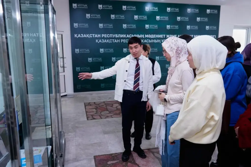 В Алматы обсудили литературное наследие Жакау Дауренбекова (3)