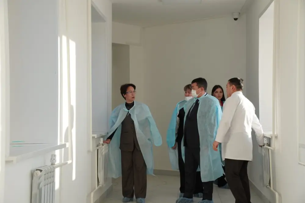 Заместитель акима области проинспектировала медицинские и социальные объекты района Биржан сал (3)