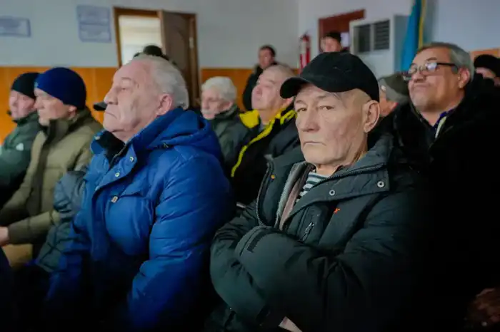 «Закон и порядок»: профилактическую беседу с водителями общественного транспорта провели в Астане (4)