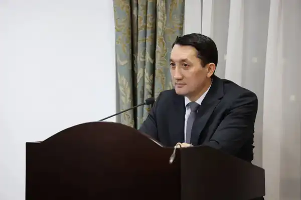 В рамках реализации программы правового всеобуча для сотрудников Аппарата Высшего Судебного Совета проведены очередные обучающие семинары, направленные на повышение профессионального уровня и правовой культуры государственных служащих (2)