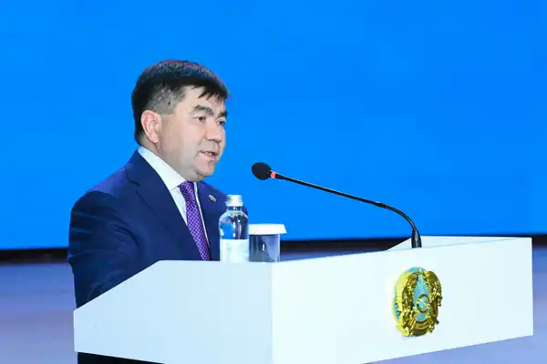 Состоялось расширенное совещание на тему: «Ұрпақ тәрбиесі – ұлт болашағы» (4)