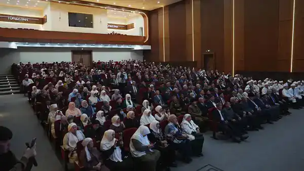 В ТУРКЕСТАНЕ ПРОШЛА РЕСПУБЛИКАНСКАЯ КОНФЕРЕНЦИЯ, ПОСВЯЩЕННАЯ УЧЕНИЮ ЯСАУИ (2)