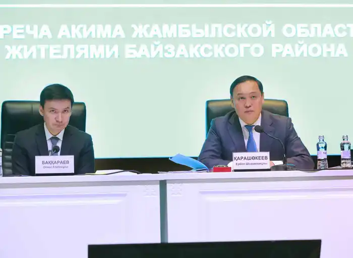 Ербол Карашукеев встретился с жителями Байзакского района (10)