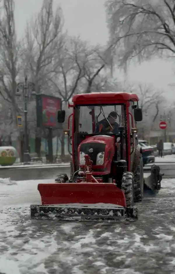 Свыше 11 тыс. кубометров снега вывезено с улиц Алматы (4)