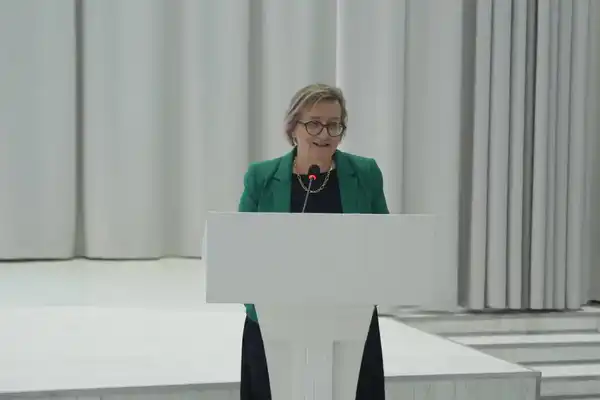 Более 150 тысяч школьников Астаны и Акмолинской области приняли участие в экочасе на тему водосбережения «Экономь воду – сохраняй будущее» (3)