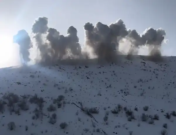 МЧС принимает превентивные меры в лавиноопасный период (2)