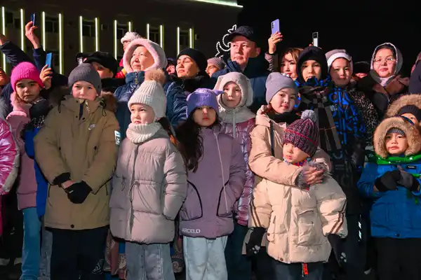 Глава региона поздравил жителей и гостей города с праздником (10)