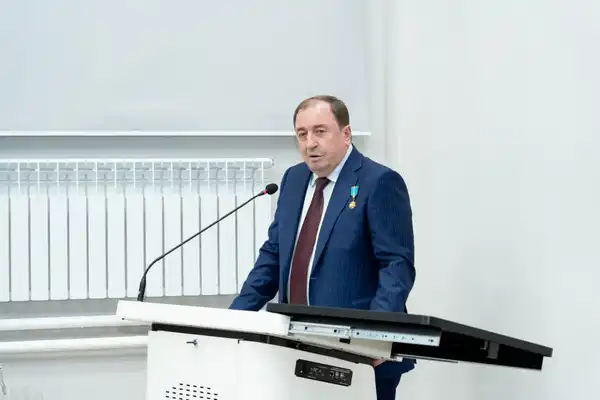 Именная Smart-аудитория Ивана Сауэра открылась в КАТИУ имени С. Сейфуллина (7)