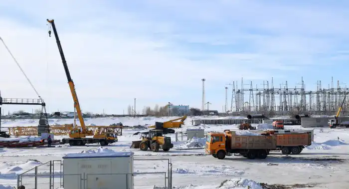 Олжас Бектенов проверил реализацию поручений Президента по укреплению энергобезопасности и развитию угольной генерации в Павлодарской области (2)