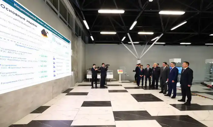 Олжас Бектенов проверил реализацию поручений Президента по укреплению энергобезопасности и развитию угольной генерации в Павлодарской области (3)