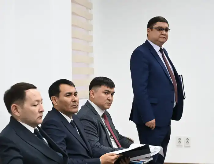 Бейбит Исабаев провел прием граждан по личным вопросам (2)