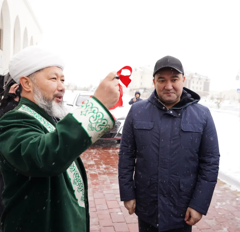 ИСЛАМСКИЙ ИНСТИТУТ ОТКРЫЛСЯ В ТУРКЕСТАНЕ (5)