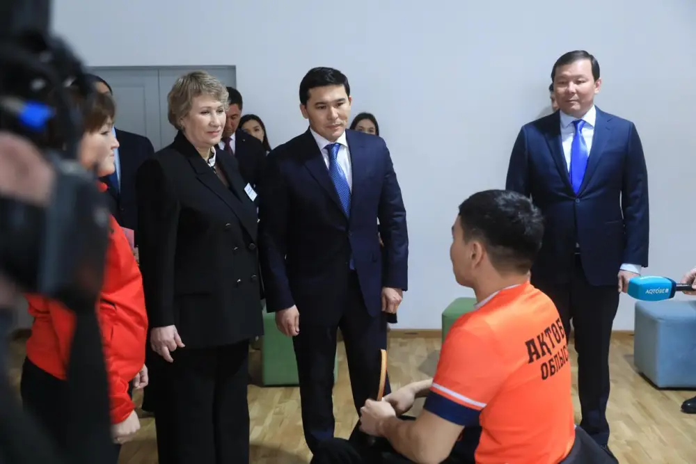 В Актобе открылся современный инклюзивный спортивный комплекс (7)