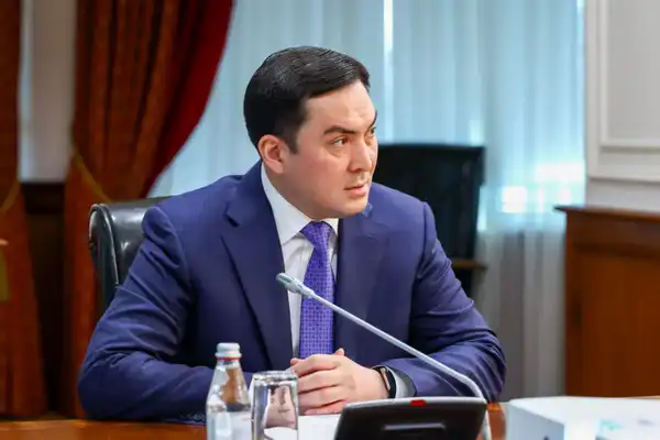 Олжас Бектенов провел совещание по вопросам генерации новых мощностей для решения проблемы энергодефицита (3)