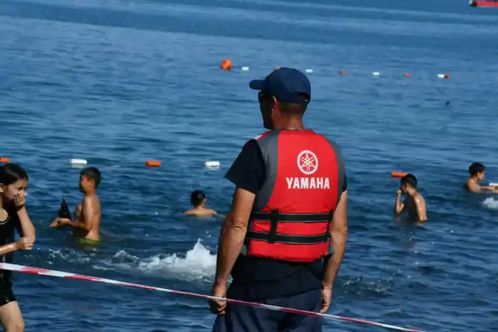 В области Жетісу на побережье Алаколя устанавливают новые объекты сервиса и безопасности (5)