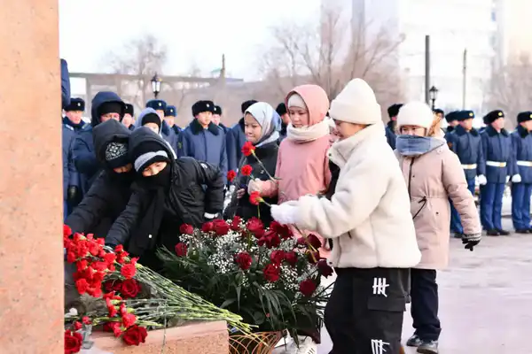 В Актюбинской области прошли мероприятия, посвященные памяти Алии Молдагуловой (10)
