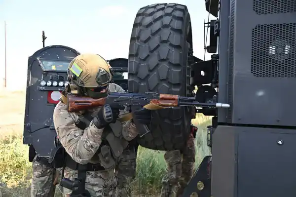 День Сил специальных операций: элитное формирование на защите национальной безопасности Казахстана (9)