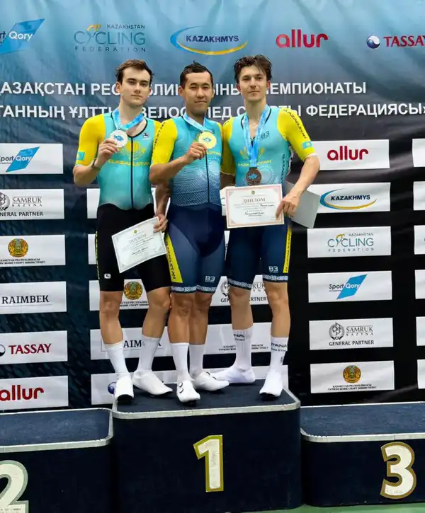 В Астане прошел республиканский зимний чемпионат по велотреку (3)