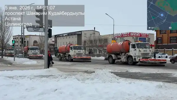 Свыше 3 тысяч рабочих и более 1800 единиц техники: в Астане продолжается круглосуточная очистка от снега (3)