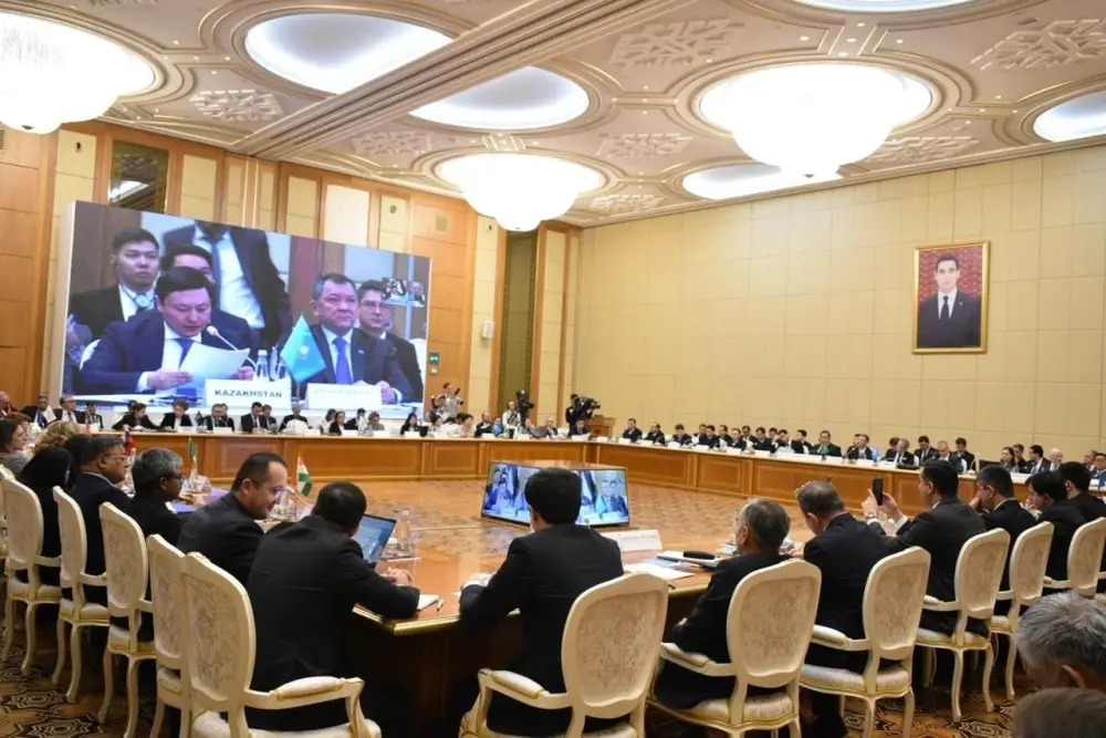 Экспорт Казахстана в страны СПЕКА увеличился на 15% по итогам января–ноября 2025 года (3)