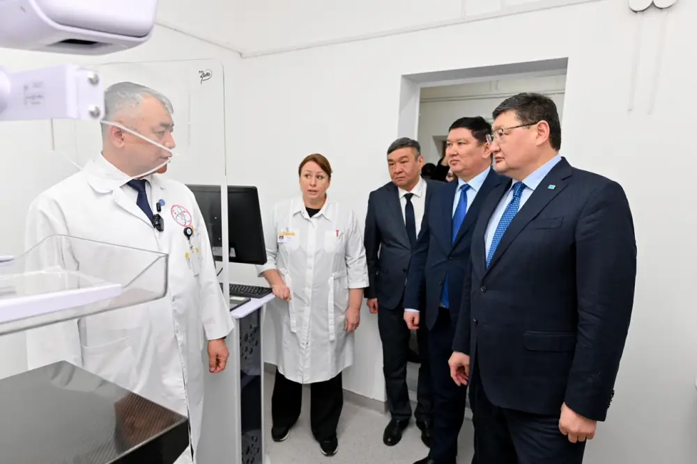 Центр ядерной медицины и онкологии в Семее оснащен современным медицинским оборудованием (7)