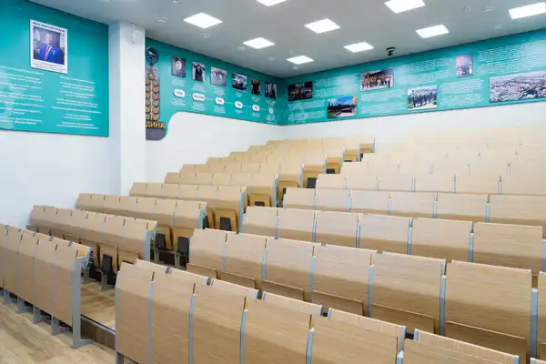 Именная Smart-аудитория Ивана Сауэра открылась в КАТИУ имени С. Сейфуллина (2)