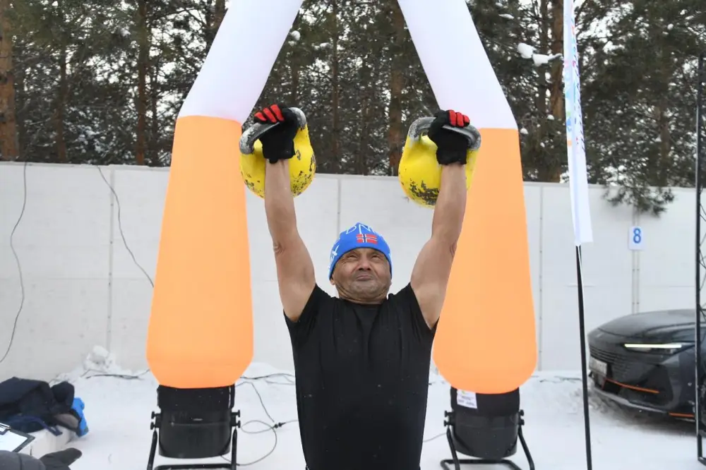 Развитие массового спорта: в Астане прошли масштабные соревнования по лыжным гонкам (6)