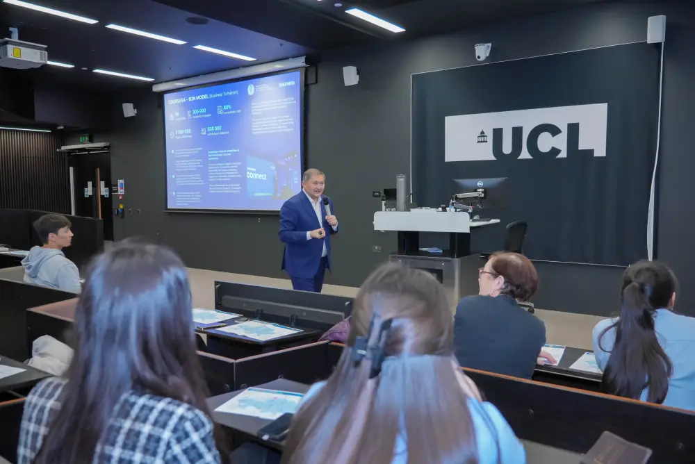 Министр Саясат Нурбек провел встречу с казахстанскими студентами в Великобритании (9)