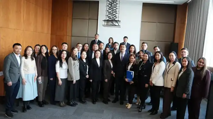 Консультационная встреча со слушателями 5-го потока Школы аналитики при Сенате Парламента Республики Казахстан (9)