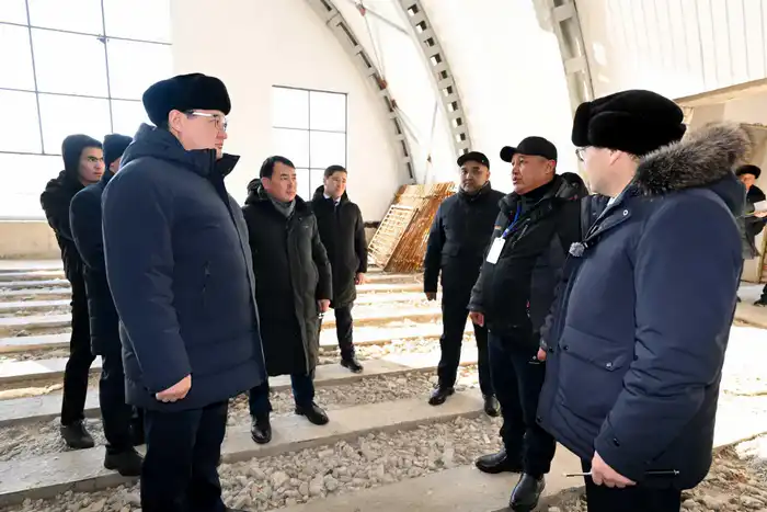 Аким области посетил недостроенные объекты в Абайском районе (9)