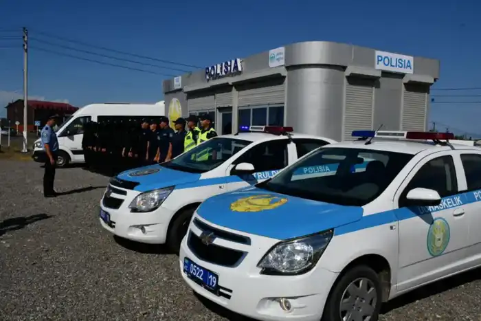 В области Жетісу на побережье Алаколя устанавливают новые объекты сервиса и безопасности (6)