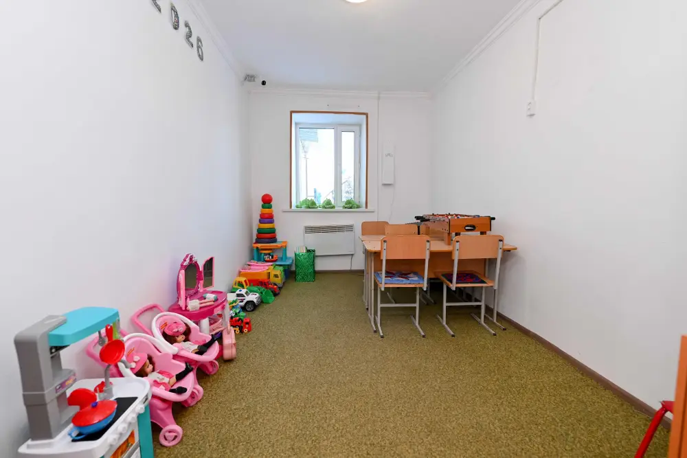 Аким области посетил центр оказания специальных социальных услуг в Бескарагайском районе (10)