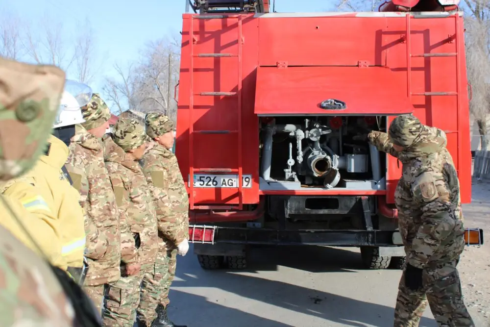 Добровольцы «Ауыл құтқарушылары»: кто они и как их готовят (5)