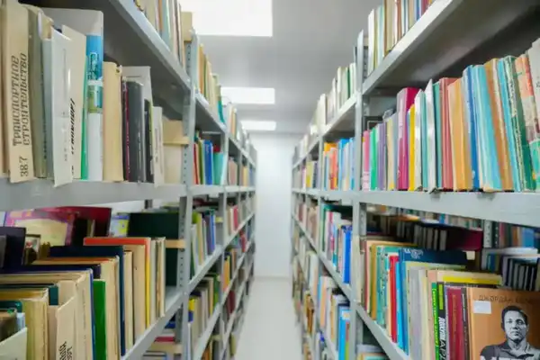 В Астане библиотеки становятся площадкой для коворкинга и творчества (5)