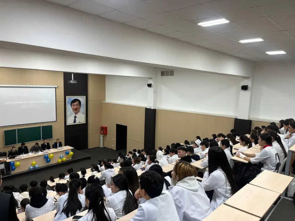 «Закон и порядок»: в Алматы проведено более 300 мероприятий по формированию правовой культуры среди молодежи (2)