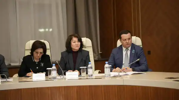 Аким ВКО обсудил с Общественным советом ключевые вопросы развития региона (5)