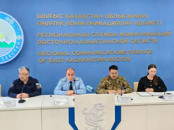 Сотрудники ДЧС ВКО рассказали о мерах безопасности в морозы (3)