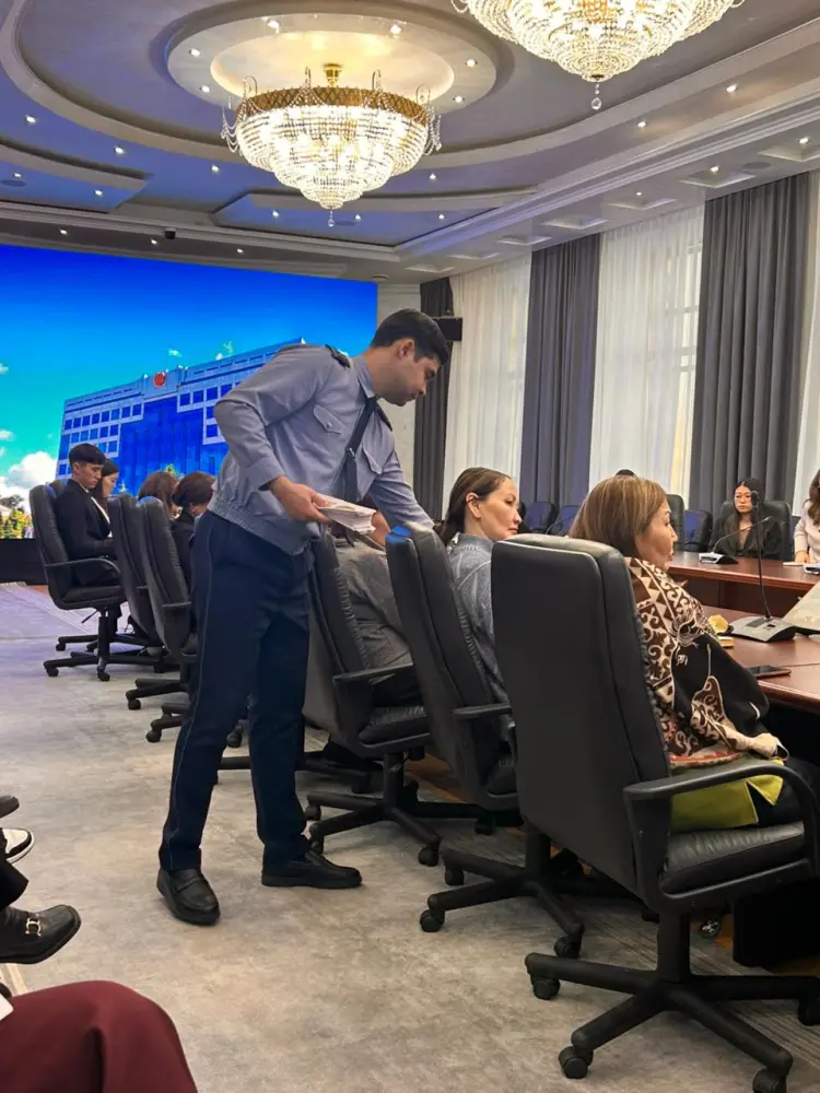 22 января 2026 года в областном акимате состоялась встреча с представителями органов полиции и прокуратуры, посвященные вопросам профилактики интернет-мошенничества (5)