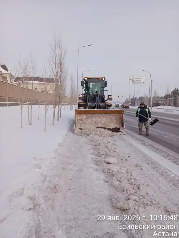 Из Астаны вывезено около 3,3 млн кубометров снега (7)