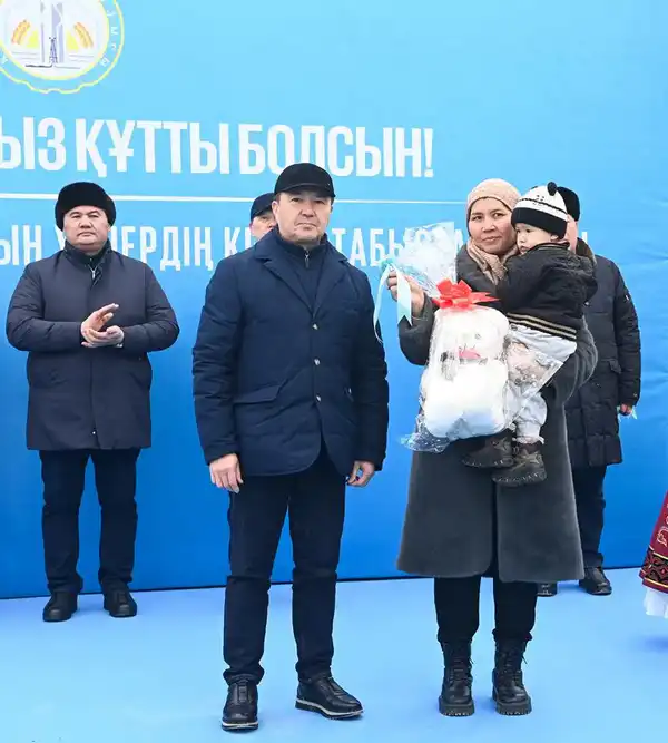 80 семей получили новое жилье в поселке Жанакорган (8)