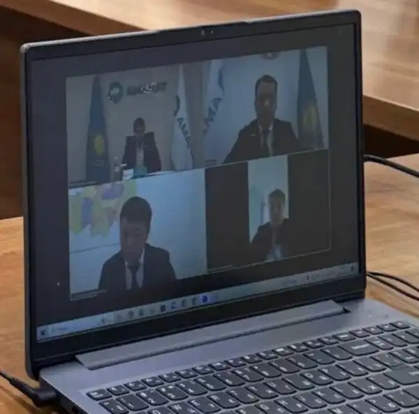 Вопросы развития села и малых городов рассмотрены в общественной приёмной Центрального аппарата партии «Amanat» (2)