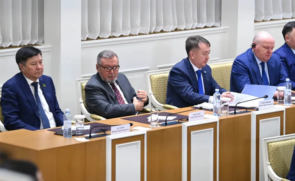 Главные итоги третьего заседания Комиссии по Конституционной реформе (4)