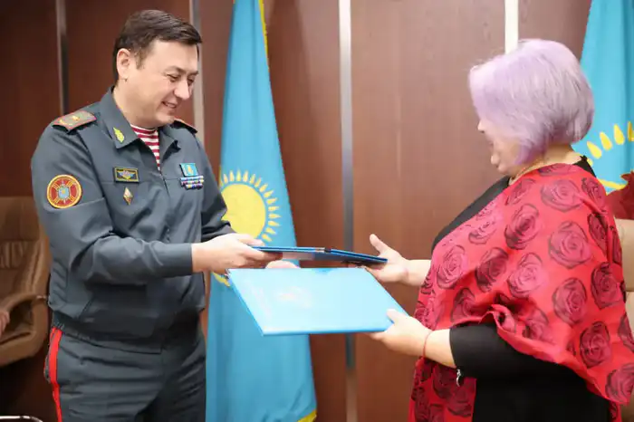 Меморандум о сотрудничестве подписали Национальная гвардия и Комитет солдатских матерей (2)