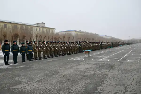 В Гвардейском гарнизоне свыше 600 солдат присягнули на верность Родине (5)